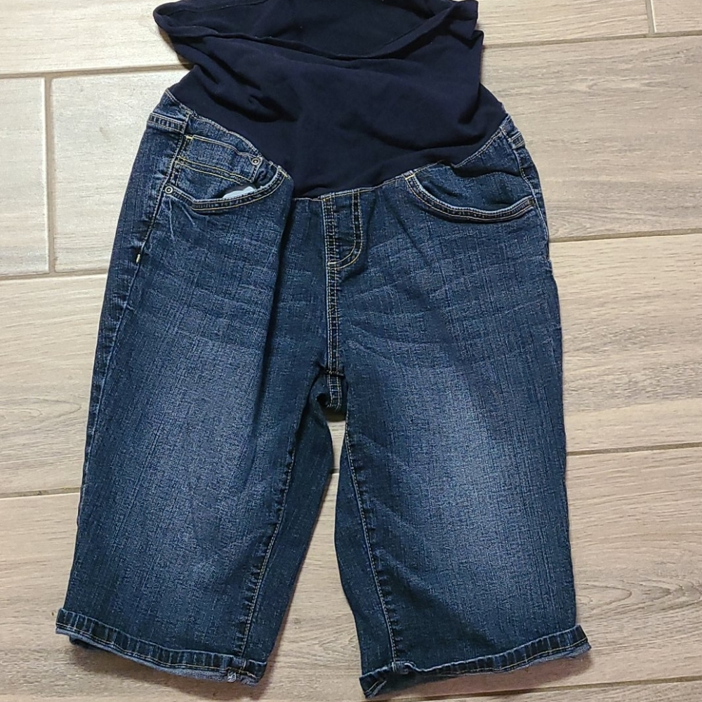 Duo maternity bermuda shorts
